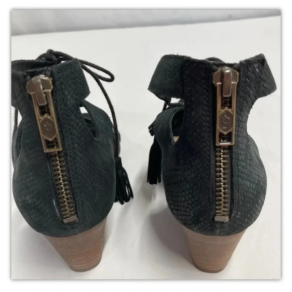 UGG Womens 1015067 Yasmin Snake Gladiator Wedge Sandal Black Leather Size 6 - Picture 3 of 8